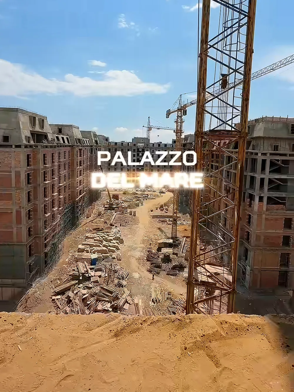 Стройка Palazzo del Mare, август 2025 (надпись — из ролика)